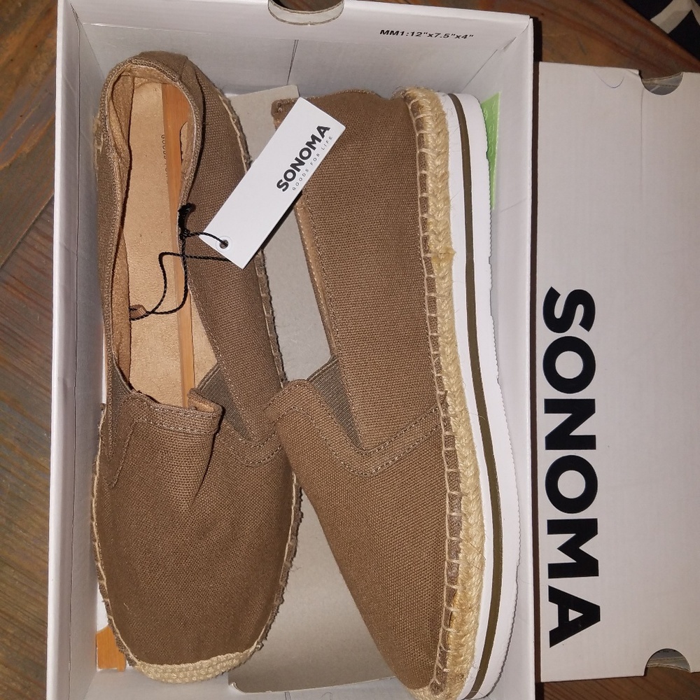 Sonoma Leightwheight Olive